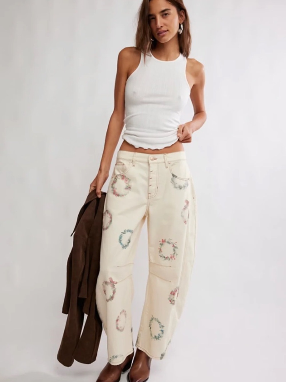 NWT We The Free Good Luck Printed Barrel Jeans - Picture 5 of 8